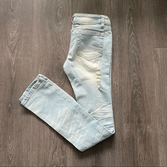 Light Blue Ripped Jeans - Picture 3 of 6